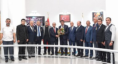 Malatya'da gazilerden Başkan Gürkan'a ziyaret