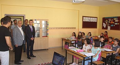 Mardin Yeşilli'de ilçe protokolünden eğitim öğretime yeni dönem ziyareti
