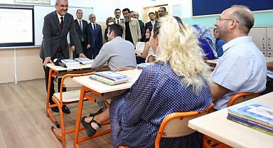 Okula uyum veliler ile başladı