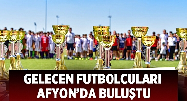 Spor Şehri Afyonkarahisar, futbol şölenine ev sahipliği yaptı