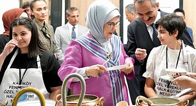 Türkiye'de yetişkin engellilere için ilk halk eğitimi merkezi açıldı