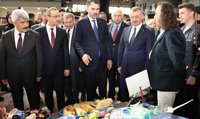 Bakan Kurum'dan 'sıfır atık festivali'ne tam not