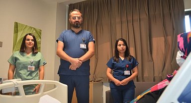 Diyaliz hastası kadın ikiz doğurdu