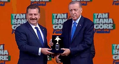 Erdoğan'dan Balıkesir Başkanı'na 'Genç Belediye Ödülü'