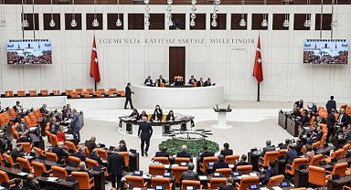 'İnternet Gazeteciliği Yasası' görüşülüyor... İlk iki madde kabul edildi