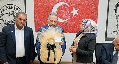 Muhtarlardan Başkan Mustafa Yalçın'a teşekkür