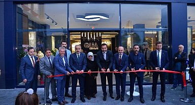Okumuşlar Plaza kapılarını açtı
