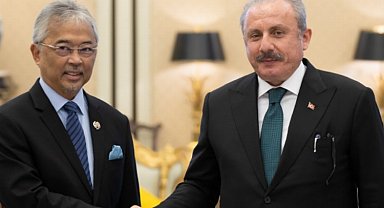 Şentop, Malezya Kralı ile görüştü