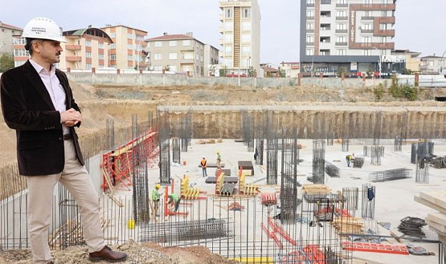 Kocaeli Çayırova'da 'Kent Meydanı' ortaya çıkıyor