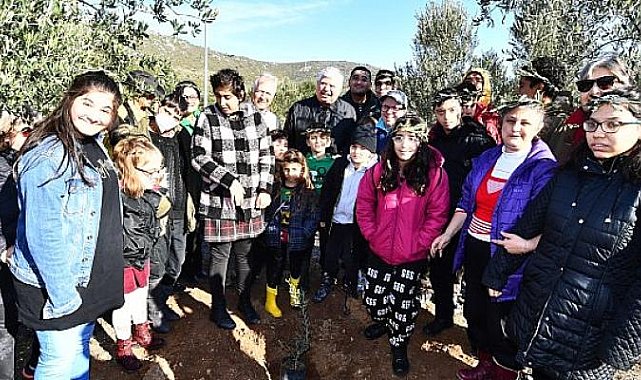 Zeytini merkezine alan ilk çocuk festivali İzmir'de yapıldı