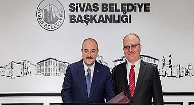 Bakan Mustafa Varank’tan Sivas Belediye Başkanı Hilmi Bilgin’e Ziyaret
