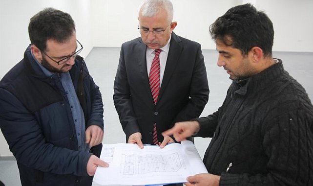 Gündoğdu, Alikahya Gençlik Merkezi'ni inceledi