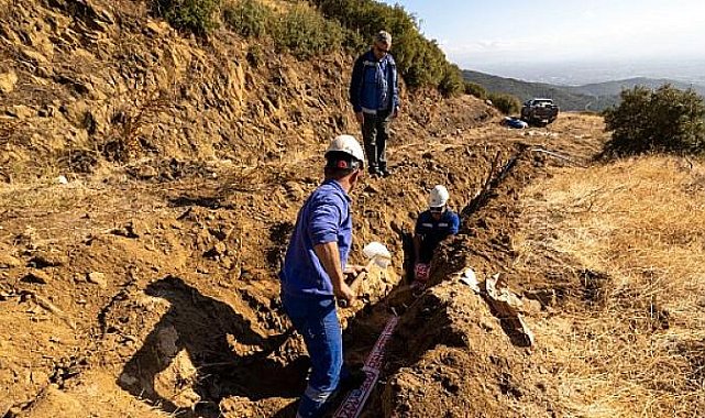İZSU Ödemiş'in kırsal mahallelerinde su hatlarını yeniliyor