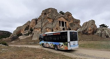 Tarihi tanıtmaya geldiler
