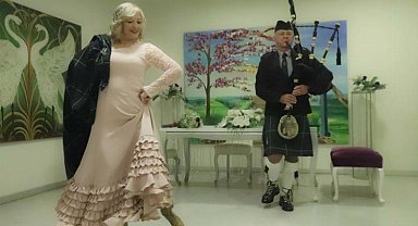 Yabancı çift mutluluğa Antalya'da 'Evet' dedi