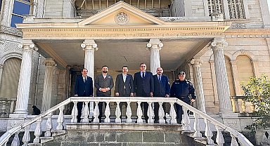 Ak Parti İzmir Milletvekili Mahmut Atilla Kaya: Tarihi köşk İzmir'e ve Buca'ya kazandırılacak 
