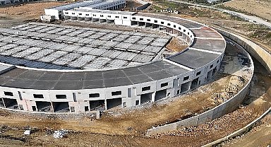 Alanya Toptancı Hali'nin yüzde 91'i tamamlandı 