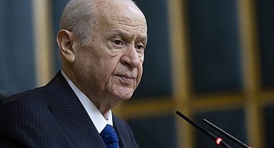 Bahçeli alayına meydan okudu!