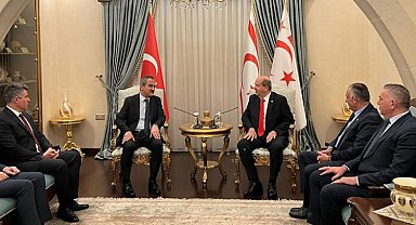 Bakan Özer'den KKTC Cumhurbaşkanı Tatar'a ziyaret