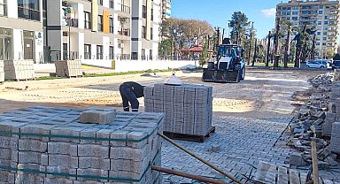 Bayraklı'da kilit parke seferberliği!