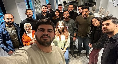 Genç seçmenlerin, seçimler öncesinde sorunlarını ve çözüm önerilerini konuştukları “Gençliğin Yüzleri