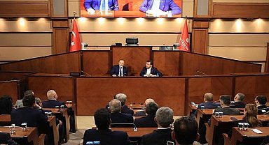HAK-İŞ'ten Ekrem İmamoğlu'na Destek Ziyareti