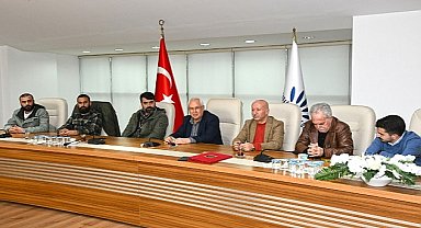 Karabağlar Belediyesi çalışanlarını enflasyona ezdirmedi