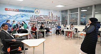 Kartepe Genç Akademi Gençlerin Gözdesi Oldu