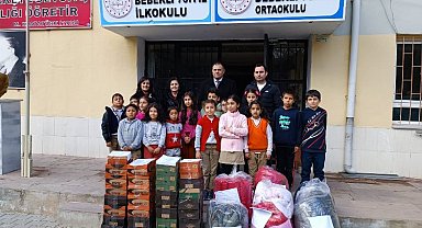 Kulalı öğrencilerin Sömestir hediyeleri Başkan amcalarından