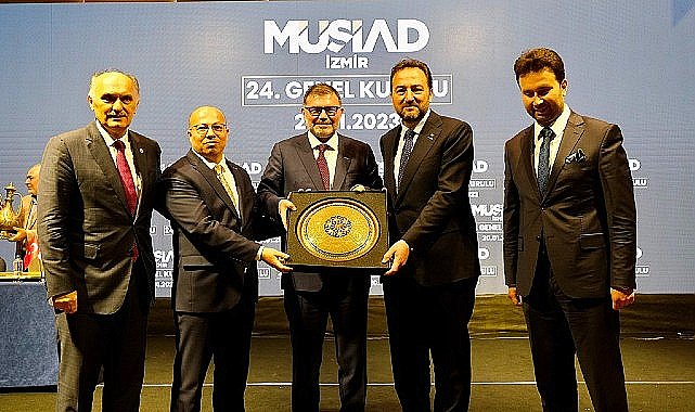MÜSİAD İzmir'in Yeni Başkanı Gökhan Temur oldu