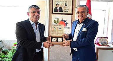 Pazarcılar Odası Başkanı'ndan Başkan Topaloğlu'na ziyaret