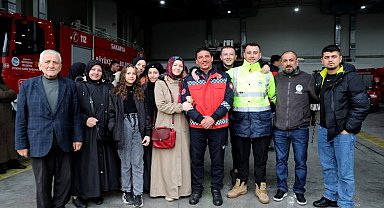 Afet bölgesinde'umuda giden' yolu onlar kazmıştı