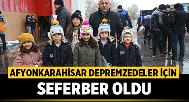 Afyonkarahisarlı vatandaşlar depremzedeler için seferber oldu