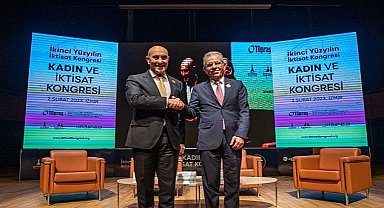 Başkan Soyer Kadın ve İktisat Kongresi'nde konuştu: “Yüz yıl sonra, yine İzmir'de aynı ruh ve aynı kararlılık