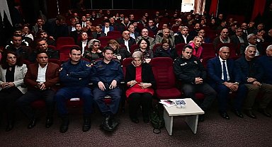 Kemer'de deprem değerlendirme toplantısı