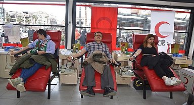Menemen'den deprem bölgesine yardım eli