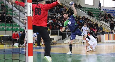 Rize Belediyespor evinde lideri devirdi!