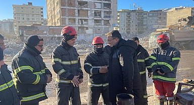 Savran'dan, Deprem Bölgesine Kahraman İtfaiye Erlerine Ziyaret
