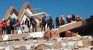 TBMM Arama Kurtarma Ekibi de deprem bölgesinde