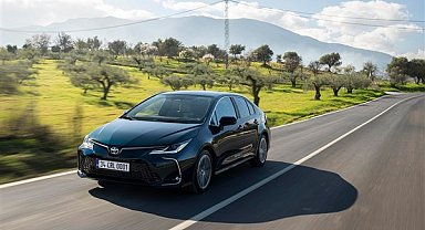 Toyota 5. Nesil hibrit teknolojisine sahip yeni Corolla’yı satışa sundu