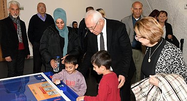 Afetzede çocuklar Nasreddin Hoca'da gönüllerince eğlendiler