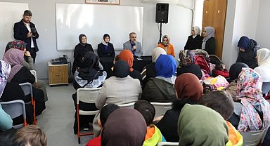 Depremde hayatını kaybedenler için Kur'an-ı Kerim okundu