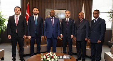 Fahrettin Altun'a Kongo'dan ziyaret