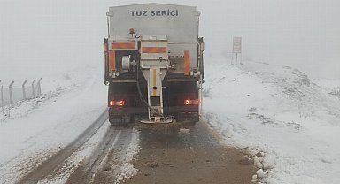 İzmir karla mücadele için sahada