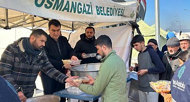 Osmangazi'den deprem bölgesine gönül sofraları