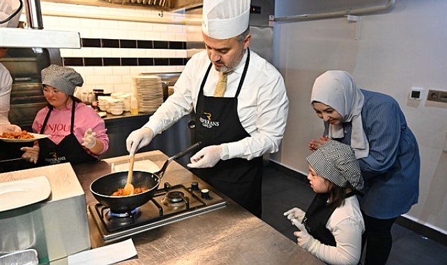 Özel gereksinimli çocuklar mutfakta buluştu