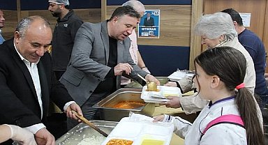 Soydaşlar Saray'da iftarda buluştu