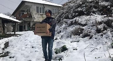120 bin Ramazan kolisi dağıttılar