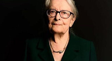 17'nci Cumhuriyet Ödülü Prof. Dr. İoanna Kuçuradi'nin