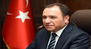 AKÜ Rektörü: 1 Mayıs İşçi ve Emekçiler İçin Dayanışmanın Simgesi